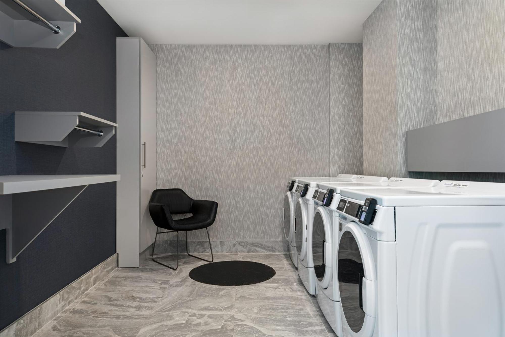 Home2 Suites By Hilton Хънтсвил Екстериор снимка